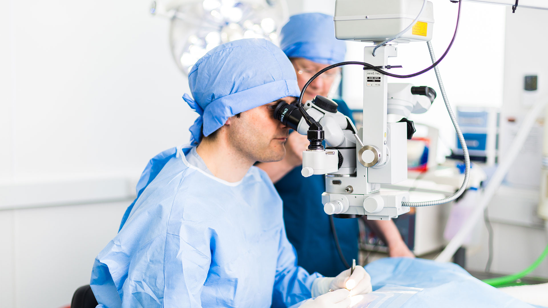Ophthalmology | Applications | Leica Microsystems